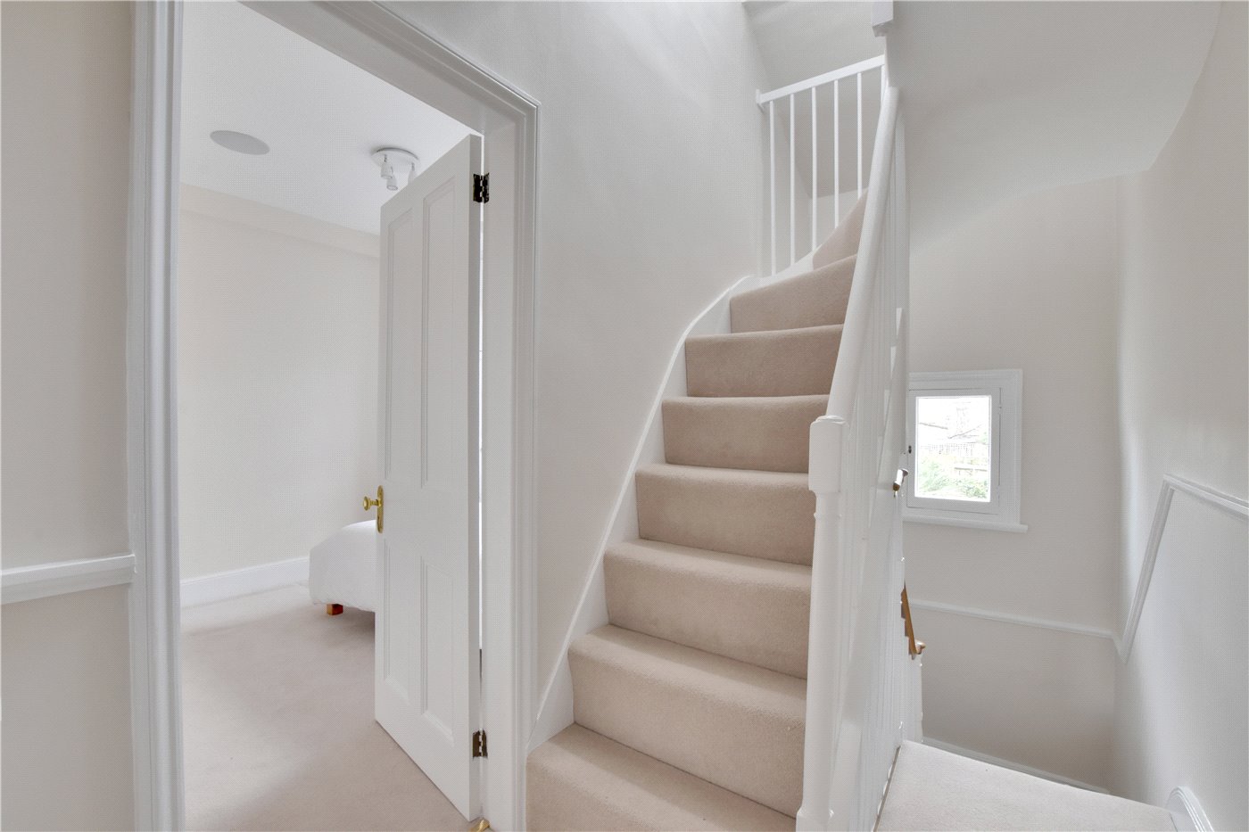 Landing Staircase